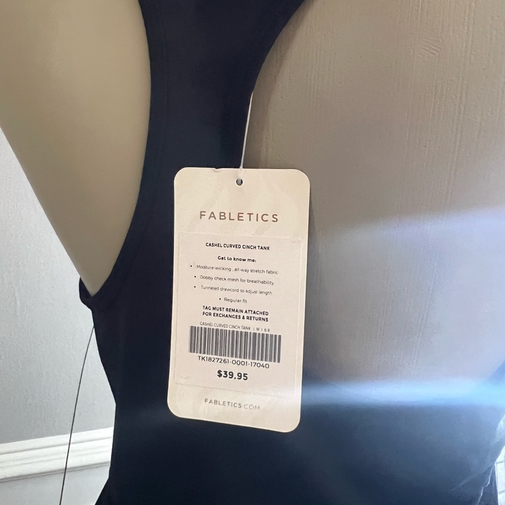 Fabletics - Picture 3 of 9